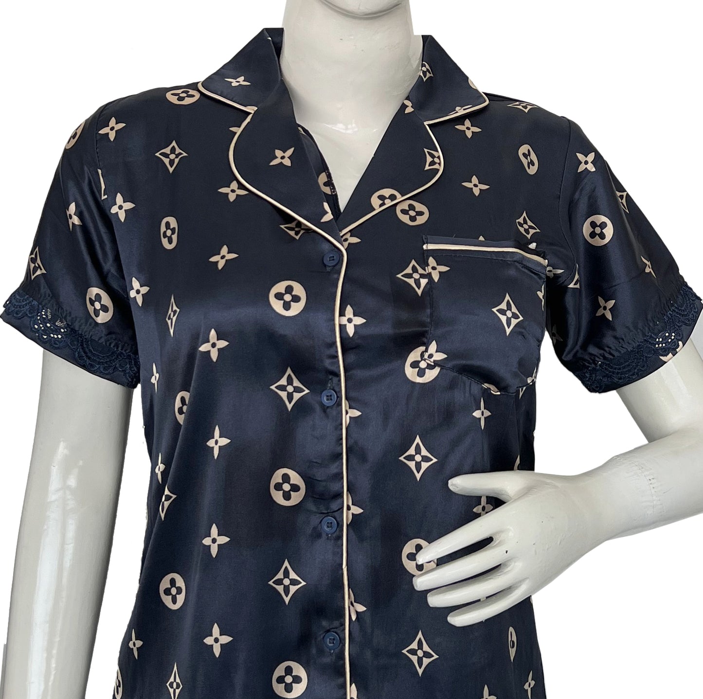 Women regular sleeve satin printed night suit