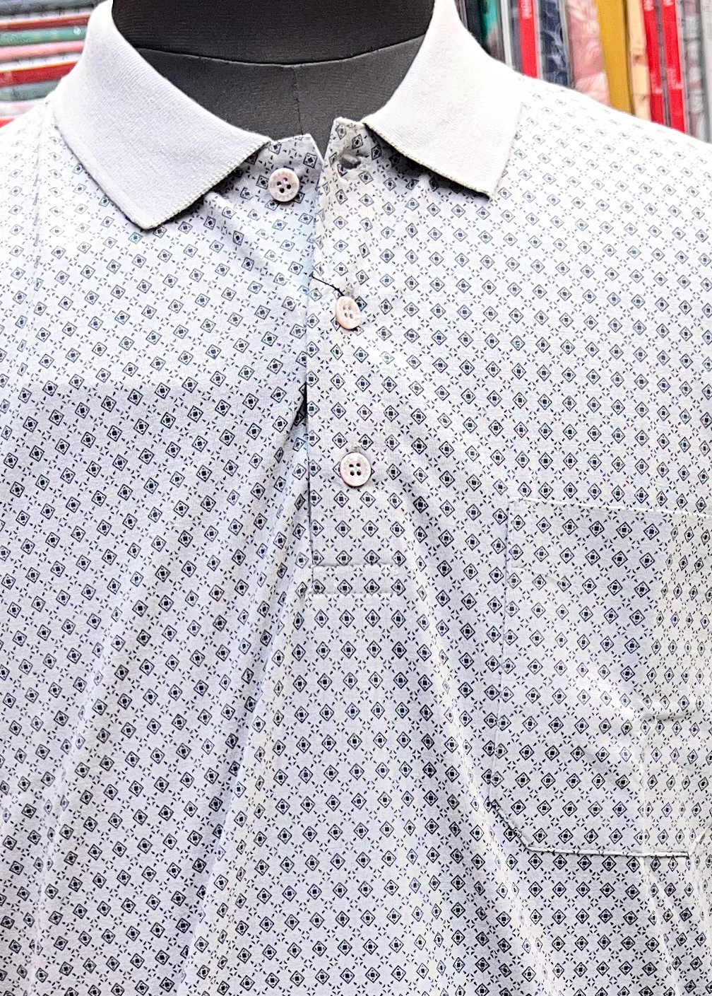 Men's Light Grey Printed T-shirt with Pocket & Ribbed Sleeves | Regular Fit